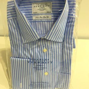 Charles Tyrwhitt men’s dress shirt. Brand new in package. Size 15.5/33 in